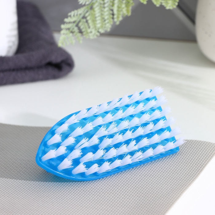 Щетка-утюжок 12,5х5х5см, цвет микс